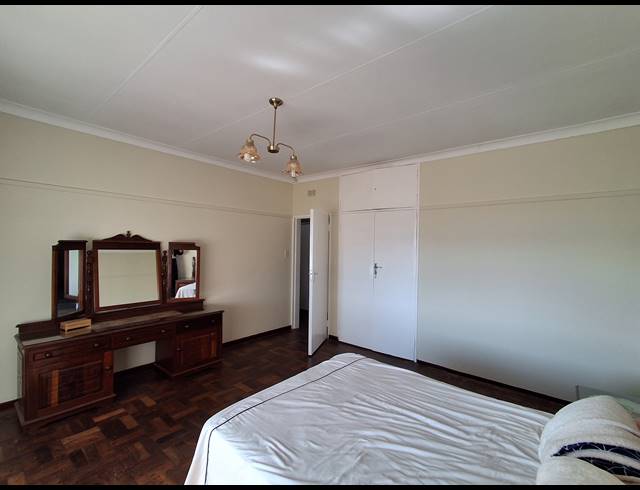 3 BEDROOM FREESTANDING FOR SALE IN STILFONTEIN EXT 4